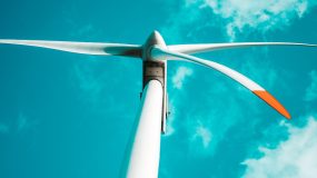 Um modelo disruptivo para trazer energia livre