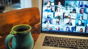 Trabalho remoto: mais estressados, um pouco mais empáticos