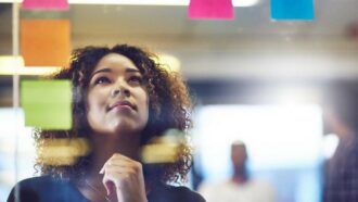 A cultura da inovação e a criação de ideias no trabalho híbrido