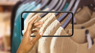 Os consumidores dão mais valor para um produto ao tocá-lo virtualmente