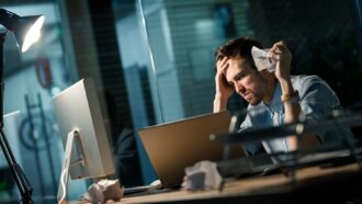 Trabalho: falta de engajamento pode levar a perdas de US$ 7,8 trilhões