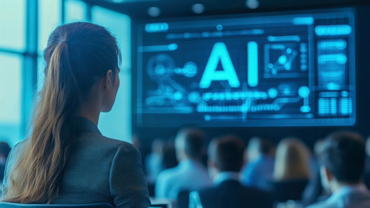 Pensamento crítico e IA Generativa: os cursos mais disputados na era da IA