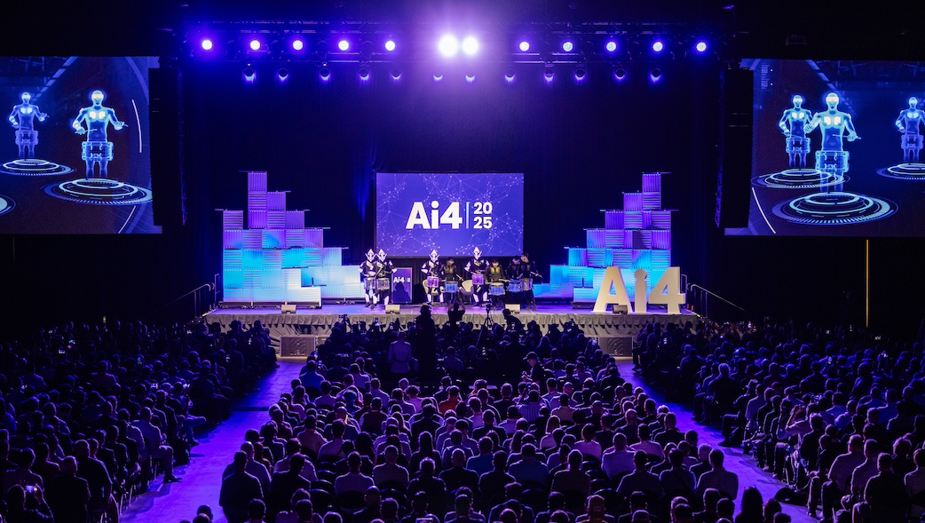 Na Ai4, a IA deixa o palco e entra na operação
